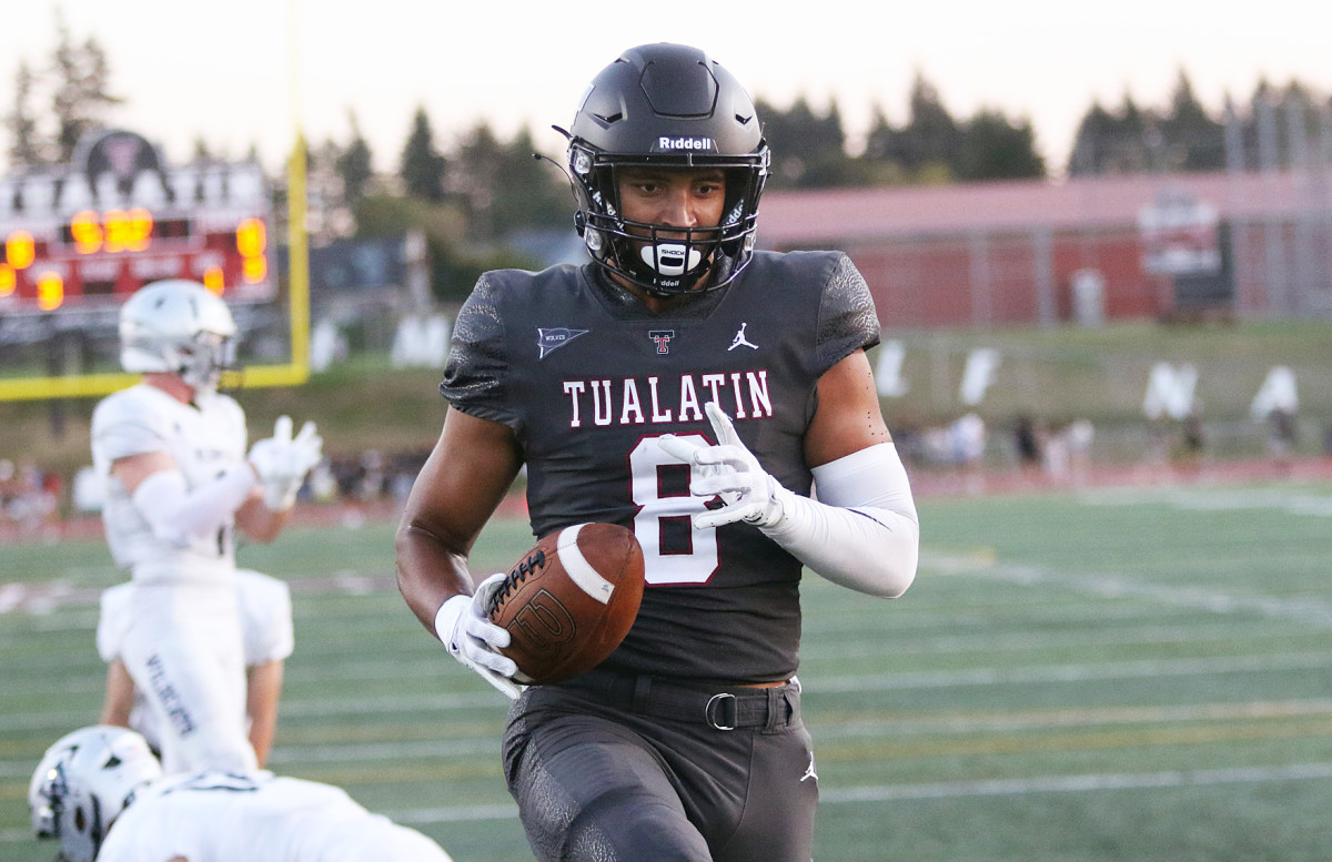 a Tualatin Wilsonville football Oregon September 15 2023 Dan Brood 24